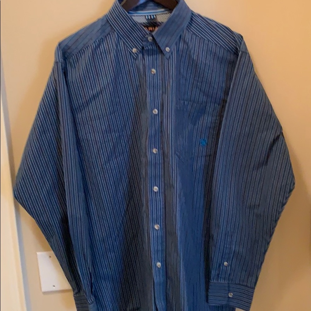 Ariat button up shirt
